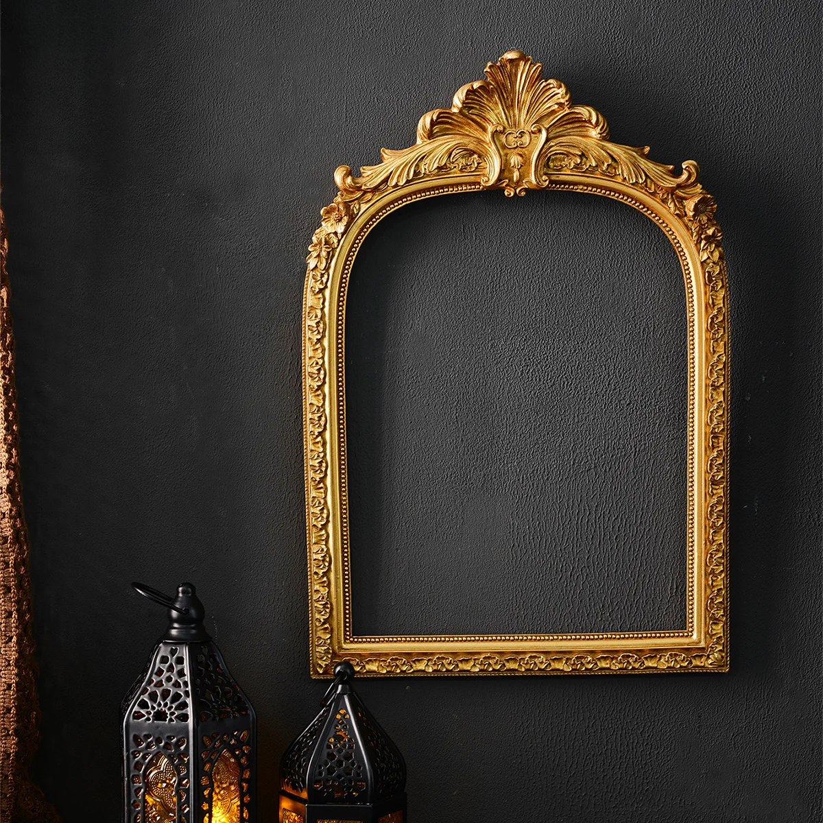 1PC, European-style three-dimensional patterned resin material, golden arched decorative prop frame body, home art pendant