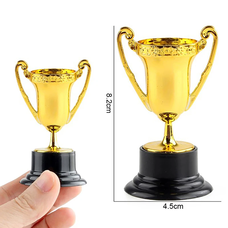 1pcs kvat Agyonlövés Plasztikus anyag Jutalmazás trophies children's Jutalmazás  gyerekeknek Emelőkar cups számára Félfogadás Műkődés prizes vag Osztályterem rewards