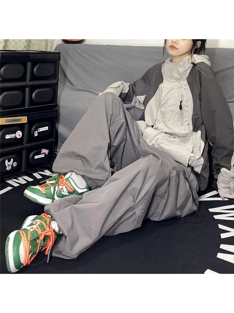 Retro Hippie Gray Baggy Parachute Pants Women Y2K Streetwear Oversize Pockets Wide Leg Cargo Trousers Female Harajuku houzhou y2k parachute pants women hippie streetwear oversize pockets cargo trousers harajuku techwear wide pantalone egirl style