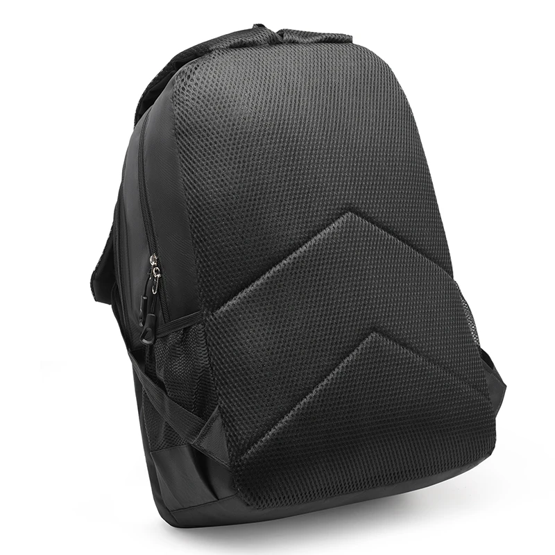 Large-capacity travel backpack, equipped with padded shoulder straps and sporty style, featuring mesh side pockets and abundant
