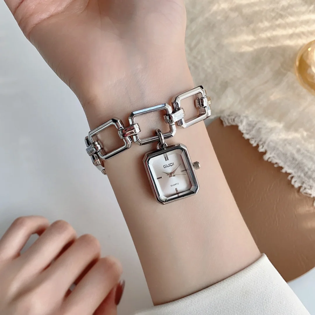 Elegant Women's Square Dial Quartz Bracelet Watch