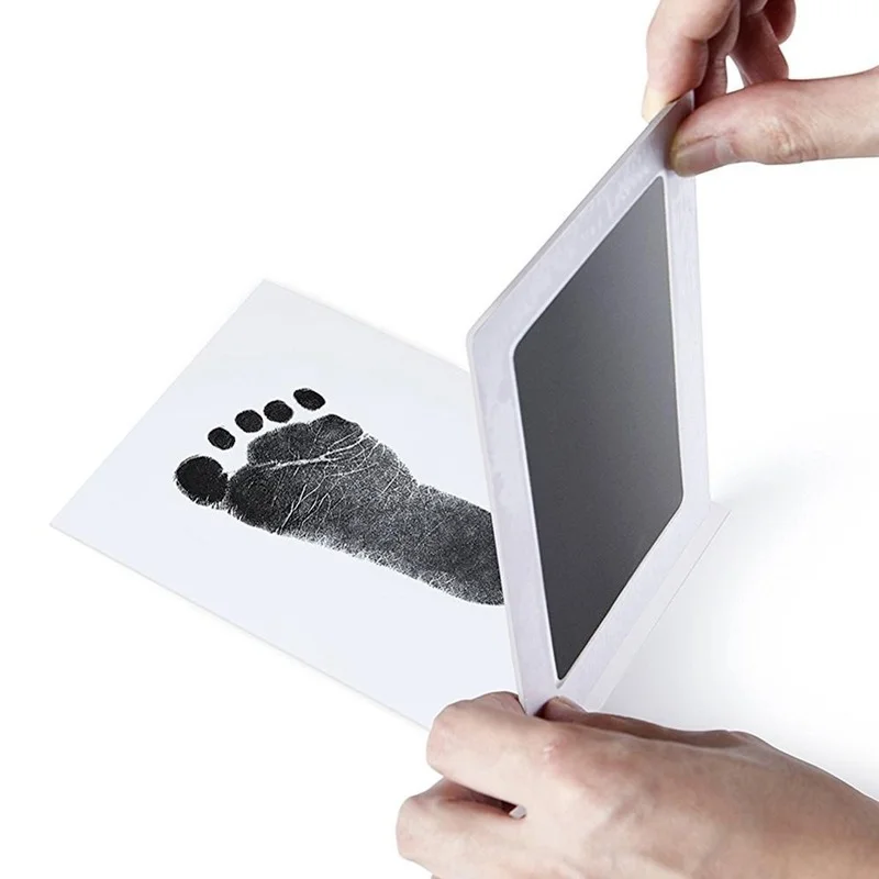 Clean Touch Tampon encreur pour empreintes de mains et de pieds de bébé –  Tampon sans encre pour les mains et les pieds de bébé – Sans danger pour  les