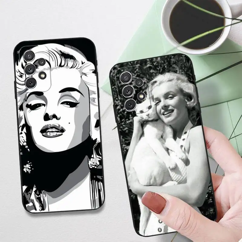 

Marilyn Monroe With A Cat Phone Case For Samsung A51 A53 A52 A50 A21 A22 A30 A31 A32 A40 A42 A80 A71 A73 Fundas Coque