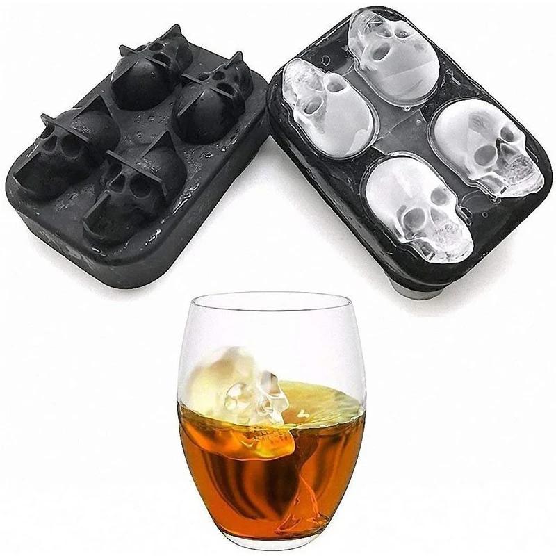 Skull Whisky Cocktail Ice Mold for Spooktacular Drinks