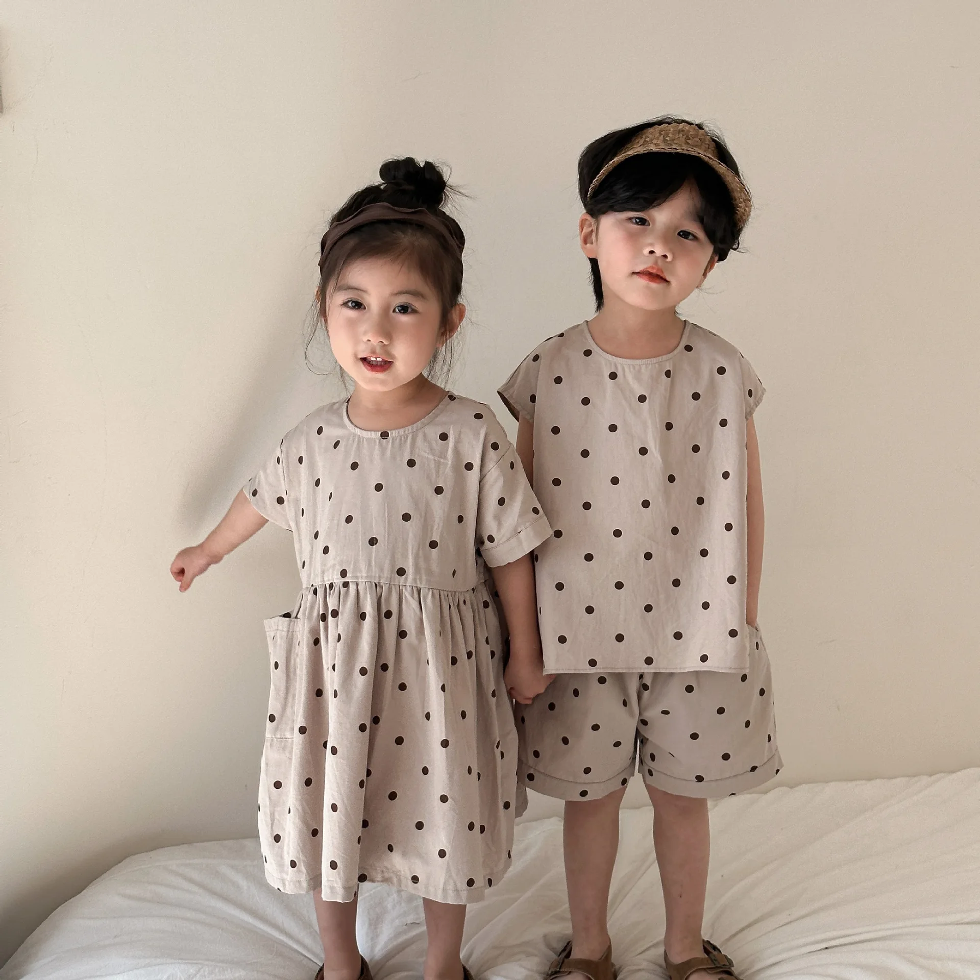 

Children's Summer Suit Boy's Baby's Summer Dress Pure Cotton Dot Girl's Dress Sister's And Brother's Suit