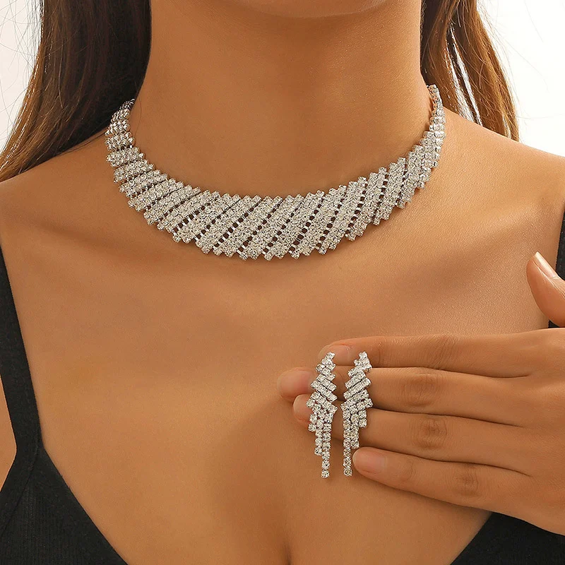 Conjunto Colar e Brincos Strass