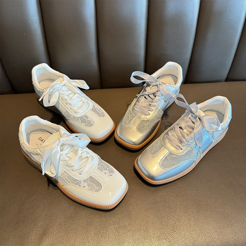 Casual Flat Running Shoes Women's Retro Genuine Leather Lace Comfort Soft Sole Female Sports Shoes Versatile white Shoes 35-40