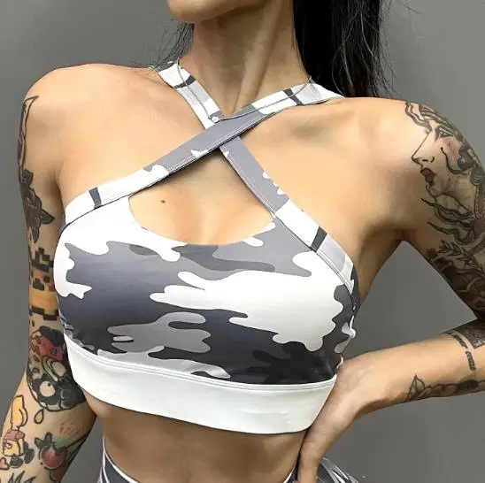 2024 Pad Summer Camouflage Women Sportswear Yoga Set Cross Bra Workout Athletic Wear Gym Scrunch Shorts Fitness Bra Yoga Suit