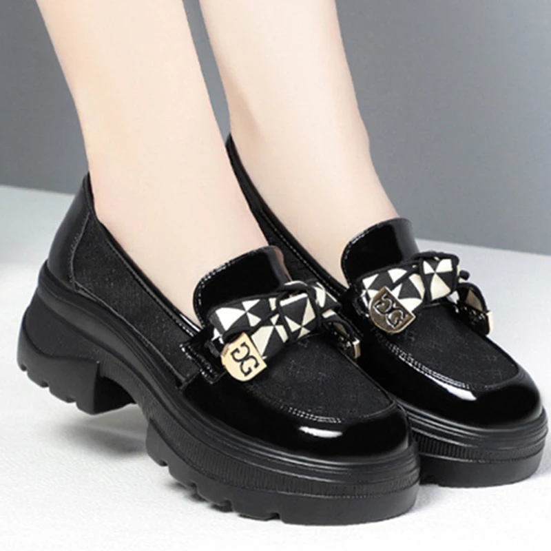 2024 Spring Female Shoes Women Fashion Mary Jane Round Toe Flats Loafers Oxfords Platform Casual Metal Chain Buckle Heels Black - Image 5