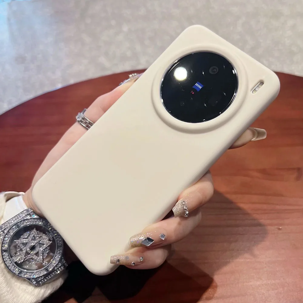 Slim Soft Liquid Silicone Shockproof Bumper Cover with Smooth Microfiber Fleece Lining