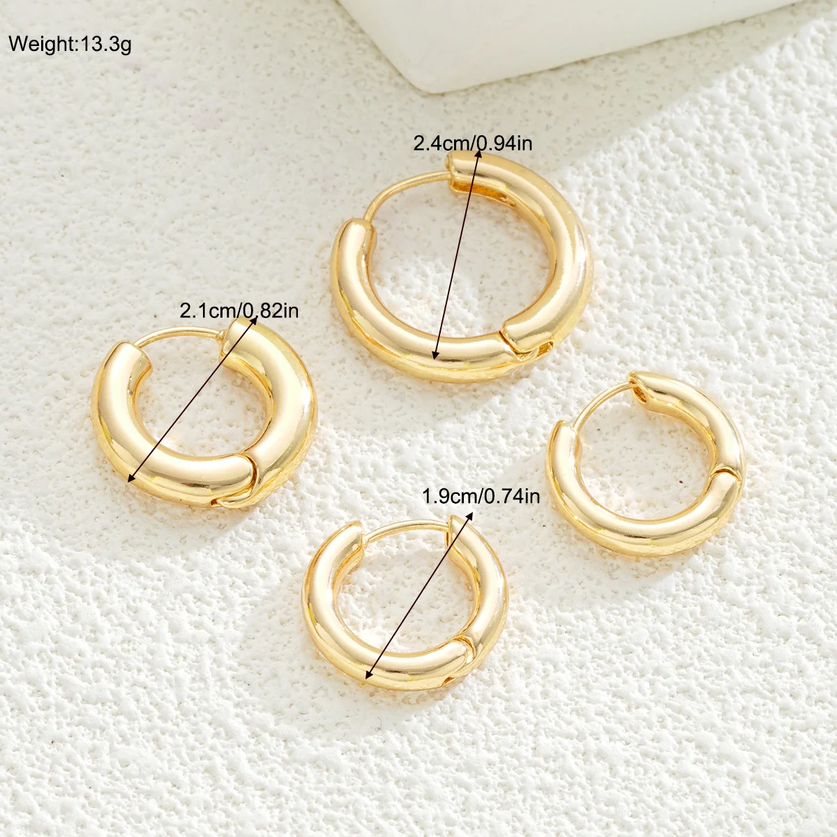 4pcs Fashion Exaggerated C-Shaped Hoop Earrings For Women Vintage Gold Color Smooth Earring Set Jewelry Wedding Girl Gifts 2025