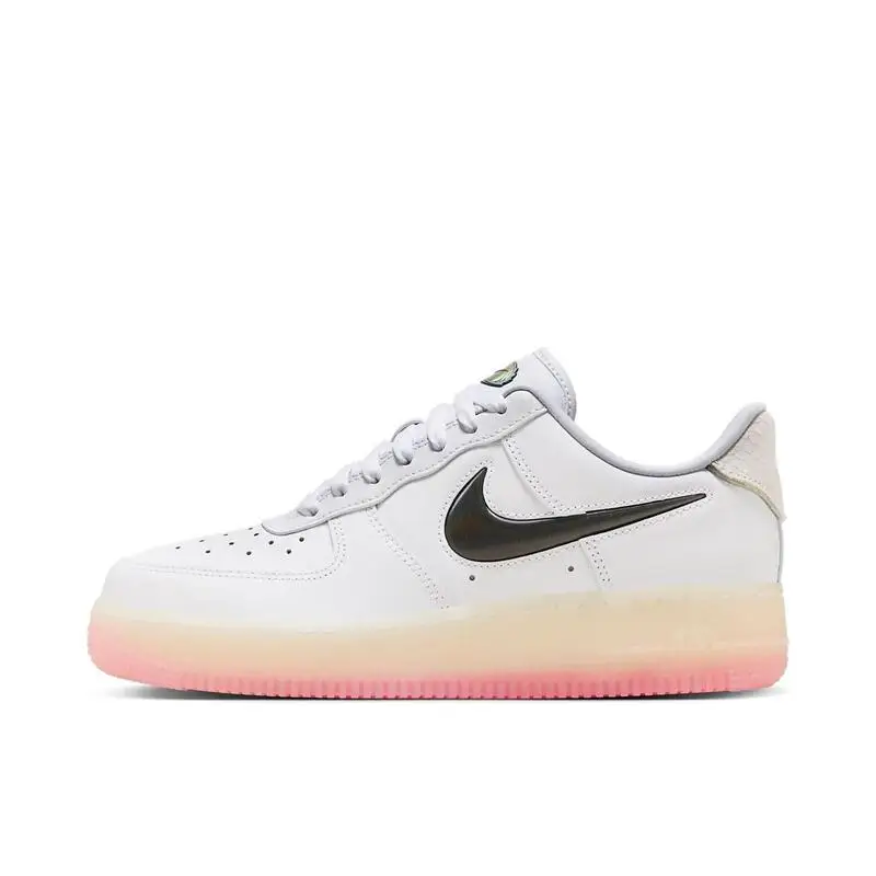 Nike Air Force 1 LOW Lightweight and Durable Low-top Outdoor Wear-resistant Campus Sneakers for Women in White and Pink