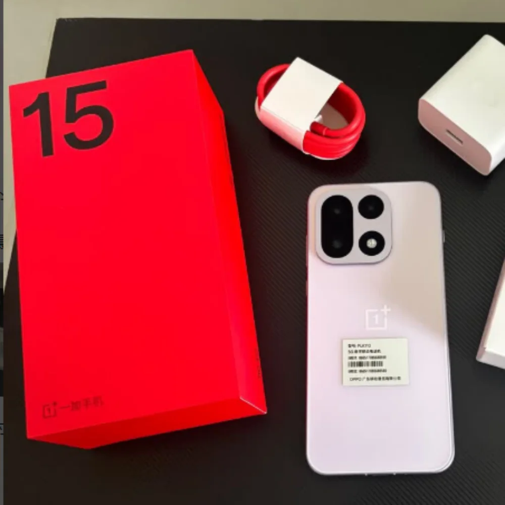OnePlus 15 ROM Global, Oxygen OS, Snapdragon 8 Elite Gen 5, 7300mAh, 120W SuperVOOC, 50W Inalámbrico, 6.78 Pulgadas, 50MP OIS, Actualización OTA 4