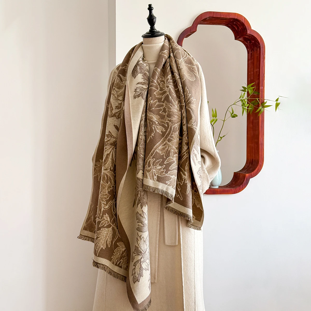 2025 Luxury Brand Winter Cashmere Scarf for Women - Retro Printed Shawl with Tassels, Warm Pashmina Wrap & Bandana Poncho