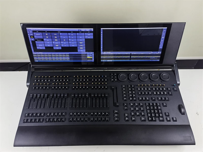 1 piece with flightcase Dual -screen MA3 onPC compact XT dmx console led stage l