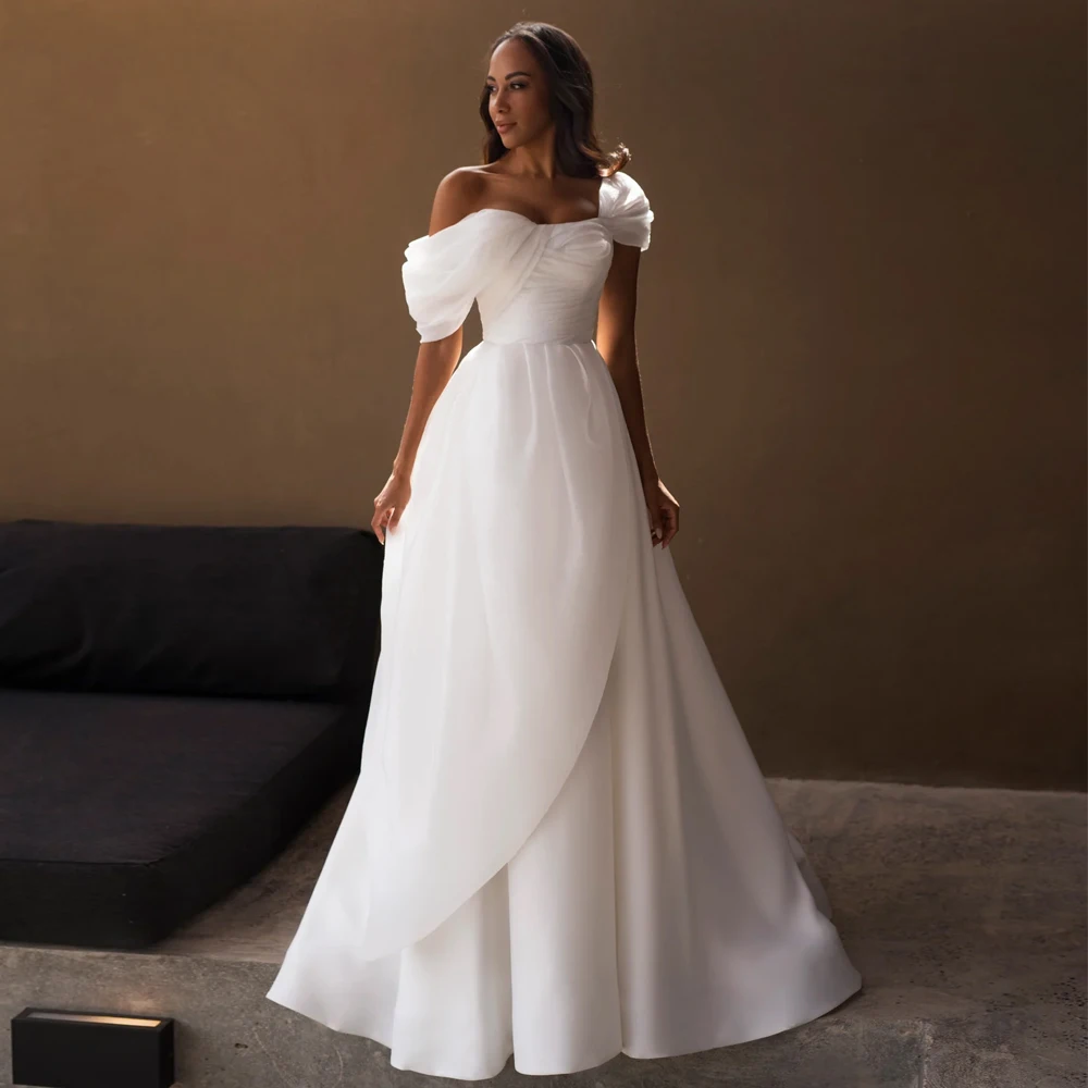 

Modern Satin Wedding Dresses Off The Shoulder Strapless Pleat Bridal Growns Floor Length Draped A Line Vestidos De Novia 2024