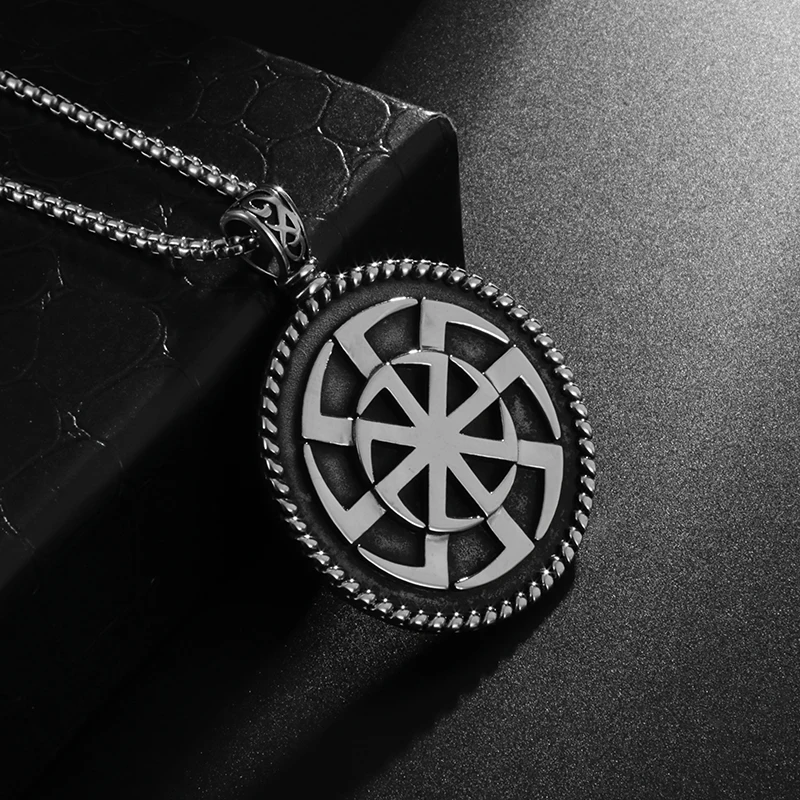Collier Pendentif Vintage Symbole Esclave Myst re De La Roue Du Soleil collier-pendentif-vintage-symbole-esclave-myst-re-de-la-roue-du-soleil