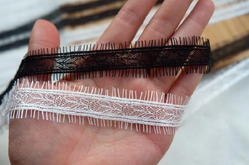 Weißer schwarzer hohler Spitzenstoff für Wimpern, feine hohle Spitze, DIY-Zubehör, Material für Röcke, 6 Yards/Lot – Detail 4