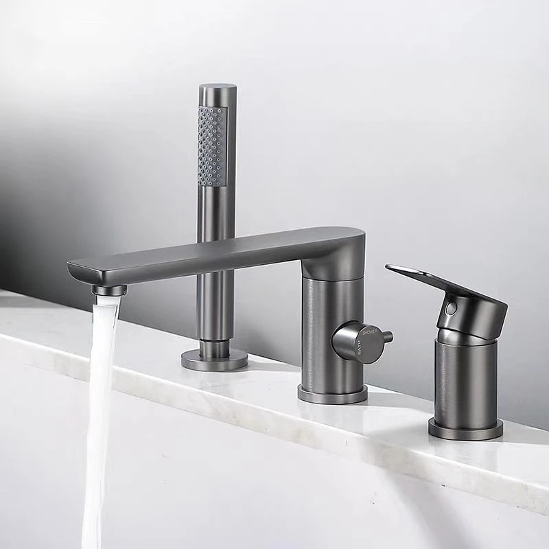ชุดก๊อกน้ําอ่างอาบน้ําสีดํา Gunmetal สุดหรูพร้อมการติดตั้งสามรู 1