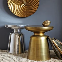Table d'appoint ronde nordique en métal bronze, moderne pour salon, meubles de maison 4