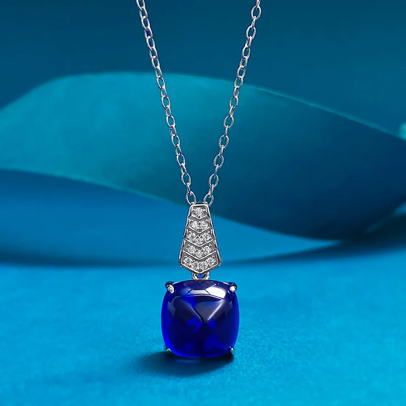 

European and American New S925 Silver Inlaid 10 * 10 Royal Blue Sugar Tower Necklace Pendant for Women's Collarbone Chain
