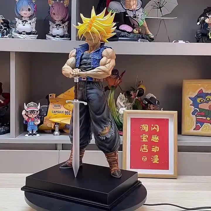 Figurine Dragon Ball Trunks PVC – 25 Cm Avec Socle – Collection