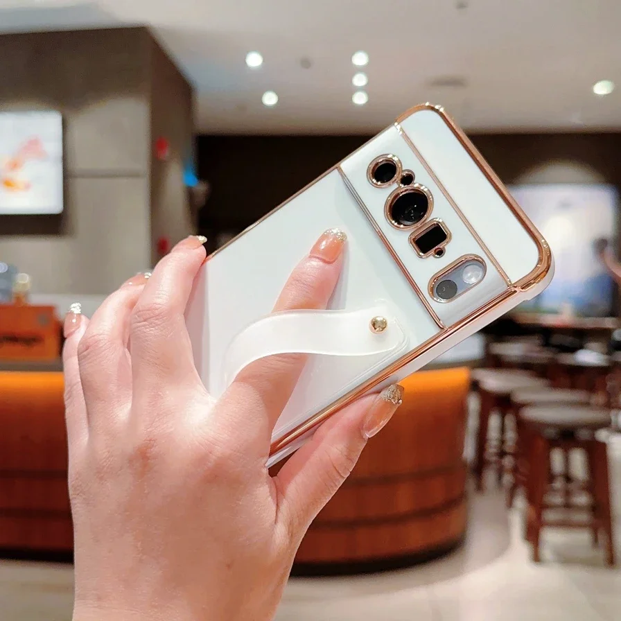 Charming Love Heart Shockproof Case with Stand Holder and Airbag Cushioning