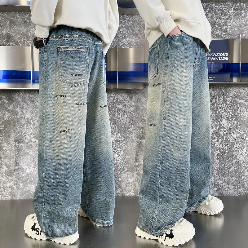 2026 Autumn New Children letters Denim Pants Children Loose Casual Cotton Casual Trousers Korean Style Teens Boys Straight Jeans 5