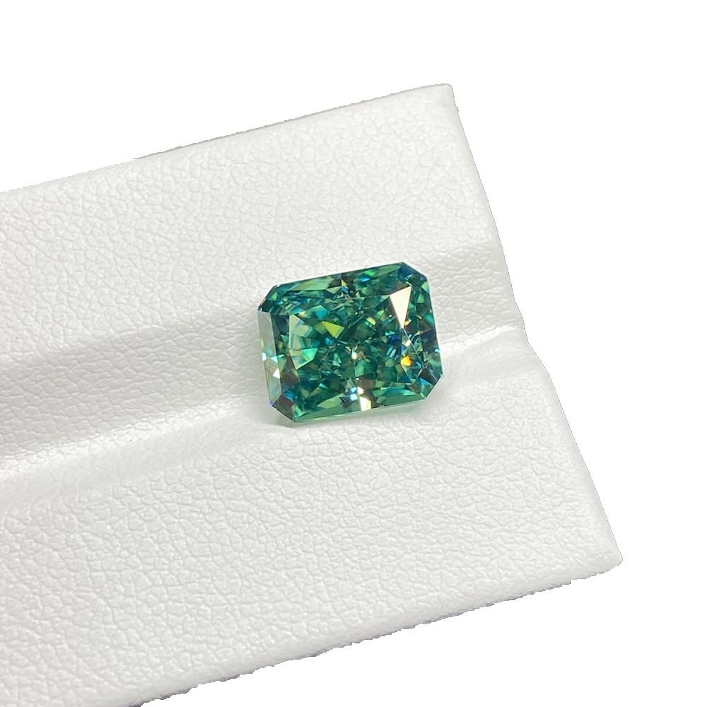 

Бриллиант с муассанитом для изготовления ювелирных изделий, зеленый цвет