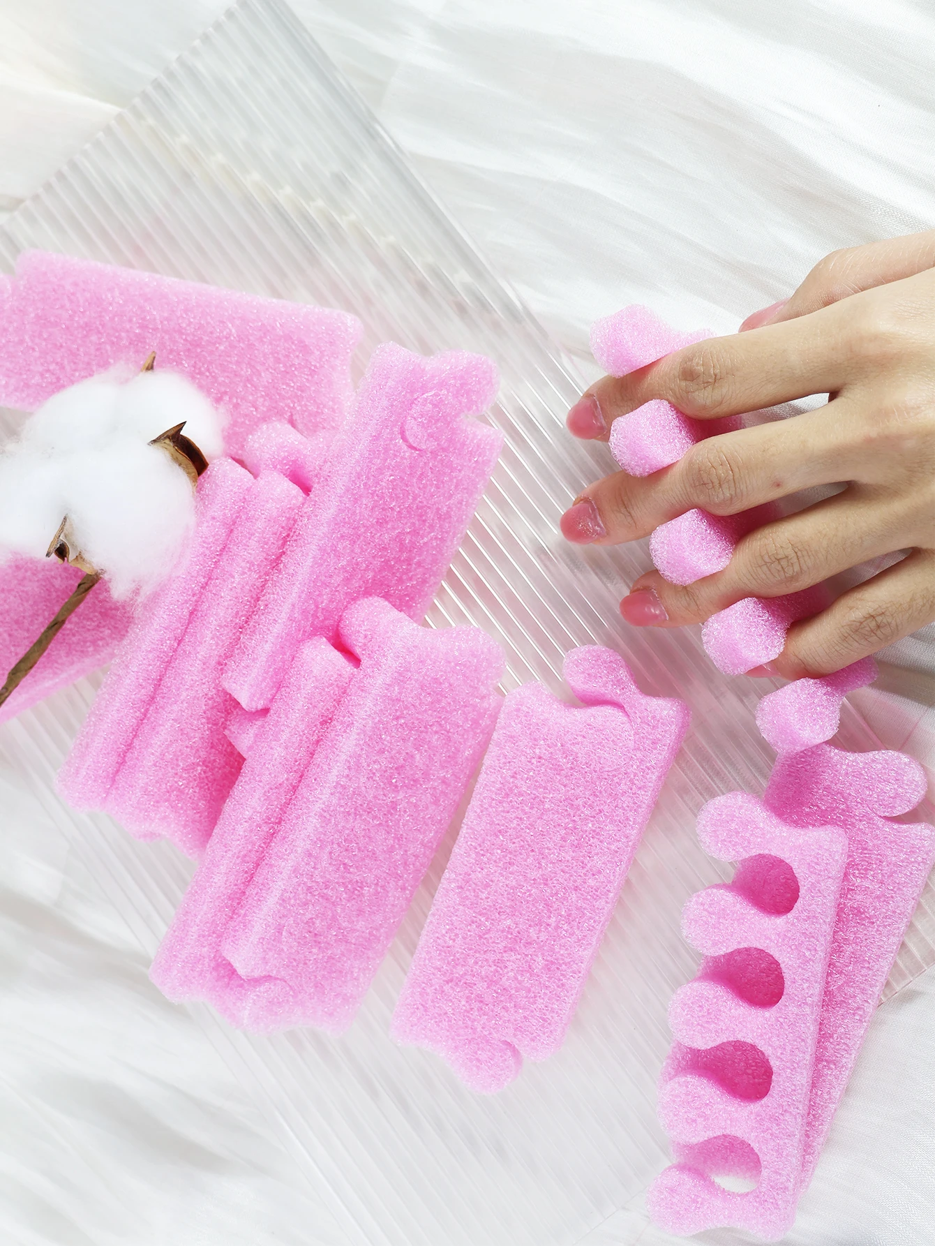 Nail Art Tools Toe Separators Toe Spreader 30 Pairs Nail Art Toe Separators Finger Foot Part Toe Cotton Sponge Soft Foot Care Manicure Practice