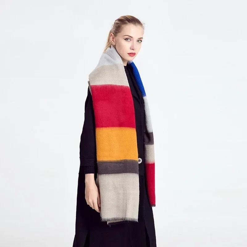 

WJ397C44-C47 Luxury brand design Autumn and winter new scarf color wide stripes Europe and the United States Fan comfort shawl