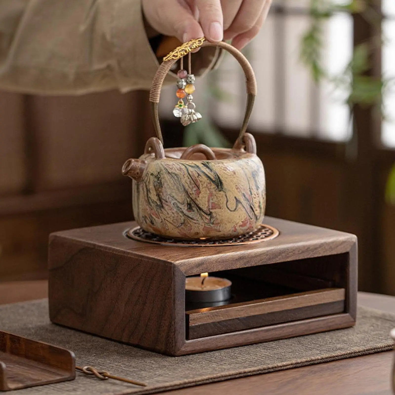 Wooden Teapot Warmer Home Indoor Outdoor Tabletop Food Warmer Teapot Heater for Heating Drinks Tearoom Kitchen Counter Yard Milk