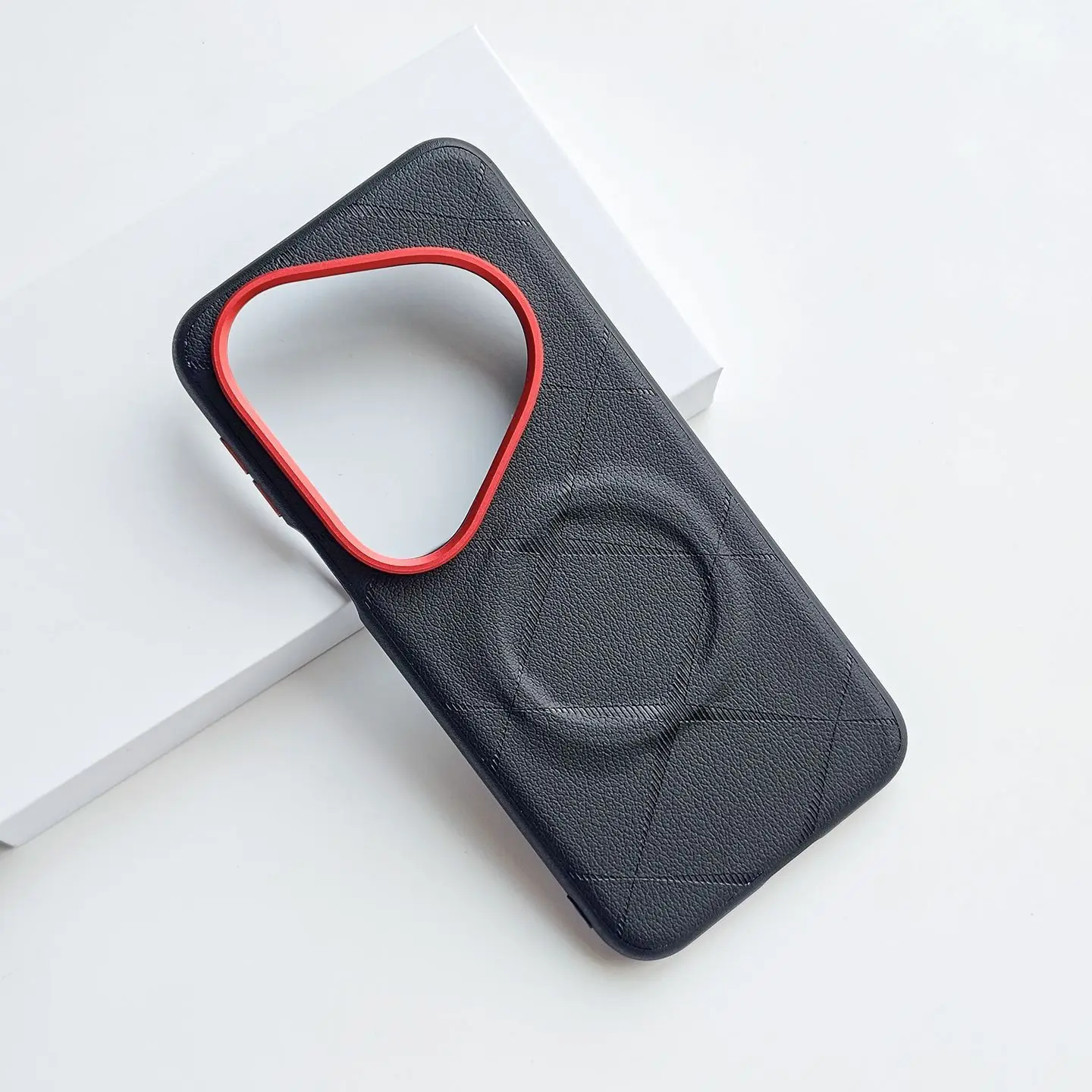 Huawei Pura 90 Pro Max Shockproof PU Leather Case with Magnetic Metal Button and Camera Lens Ring