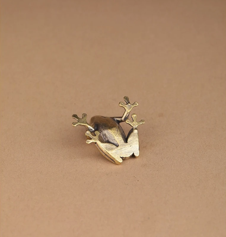Retro Brass Mini Frog Figurines Desktop Ornament Home Decoration Crafts Tea Pet