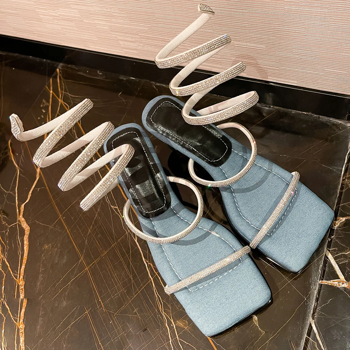 

Snake Shaped Rhinestone Wrap Strappy Sandals Open Square Toe Stiletto High Heels Women Plus Size Banquet Catwalk Shoes Sandalias