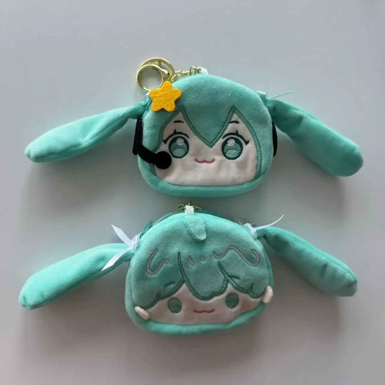 Anime Peripheral Hatsune Miku Bluetooth Headset Storage Bag Cute Cartoon Key Chain Plush Coin Purse