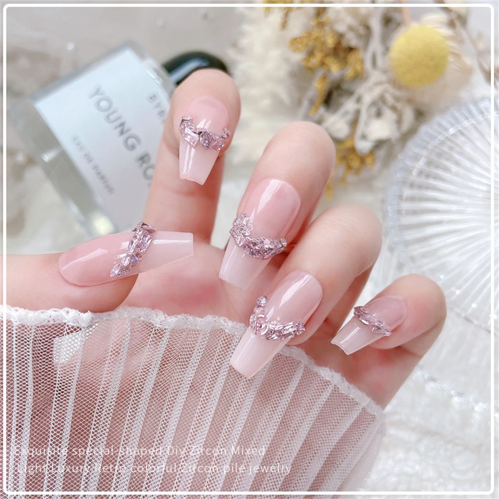 

Украшение для ногтей с цирконом и блестящим низом, блестящие аксессуары для ногтей, супервспышка особой формы, красота