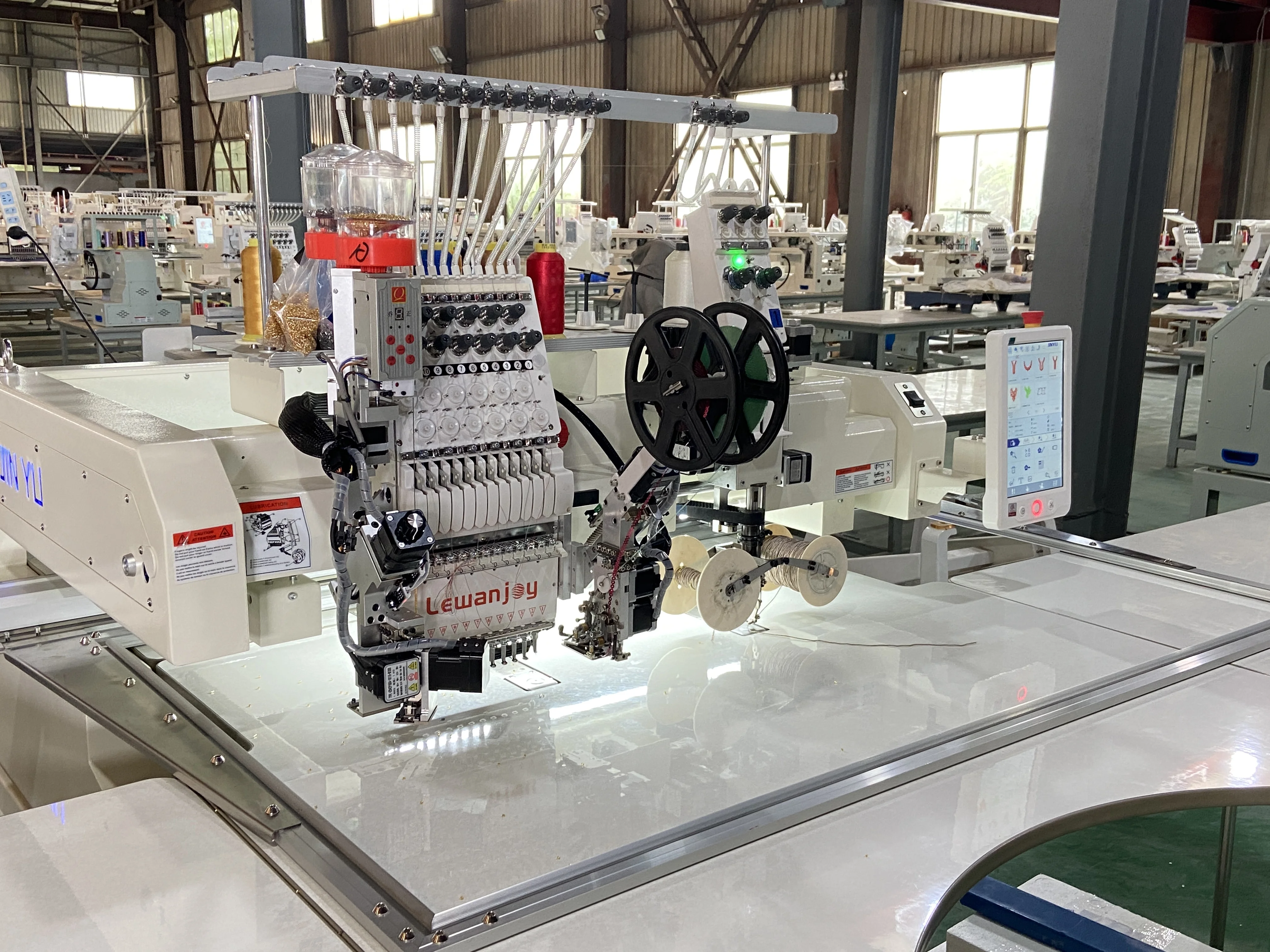 Lewanjoy Domestic Commercial Mini Single Head Computerized Cap Shoes Embroiderer Clothing Table One Head Embroidery Machine