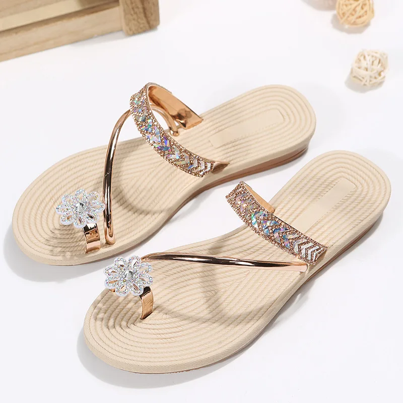 

Summer Women's Shoes New Rhinestone Heart Flat Flip Flops for Female Large Size Flower Casual Slides Non-slip Outside Slippers