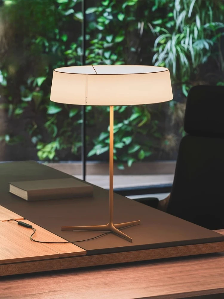 ��Ż���� ������ �̴ϸָ���Ʈ �÷ξ� ����, ���� ��� ���� �ⱸ, ������� ���̴� �� Ŀ�� ���̺�, �ֹ� ���Ϸ��� ����