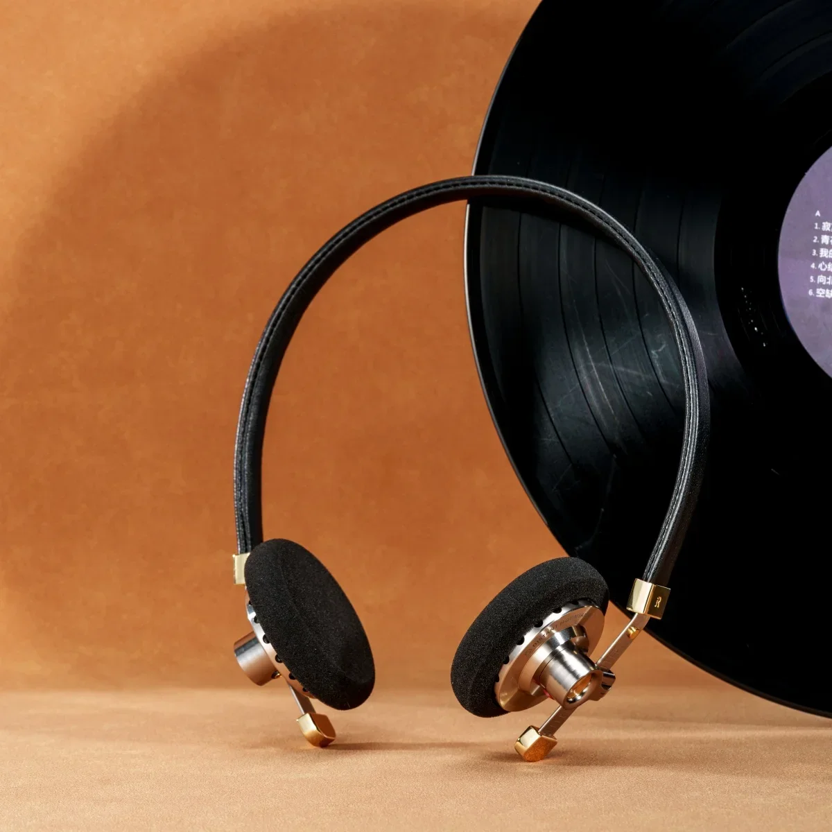ROSESELSA Distant Mountain Headphone 40mm Diaphragm Driver Wired Classic Retro HIFI Headset Coaxial CNC Lambskin Headband 6