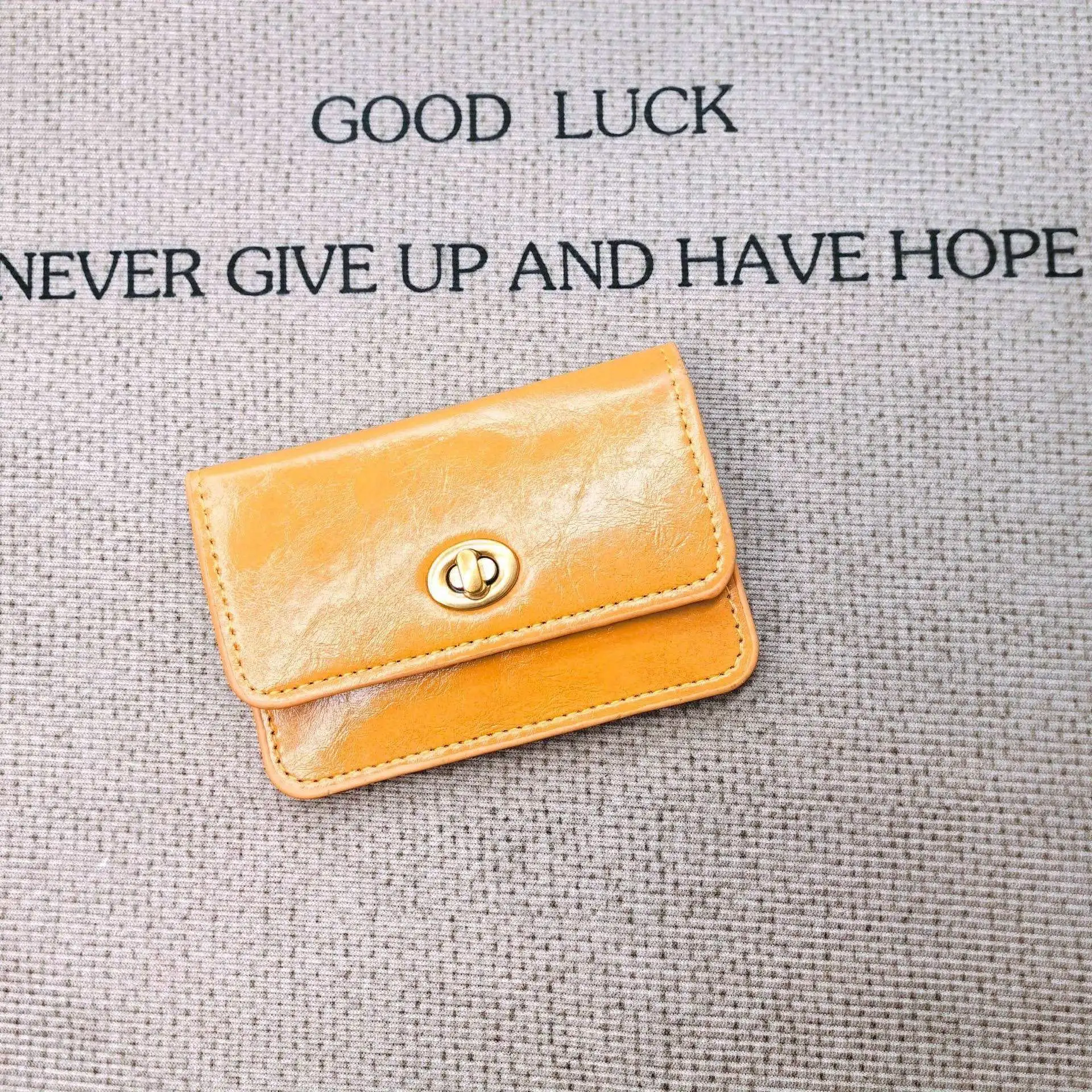 Retro Chic PU Leather Coin Purse and Card Holder - Women's Fashion Accessory