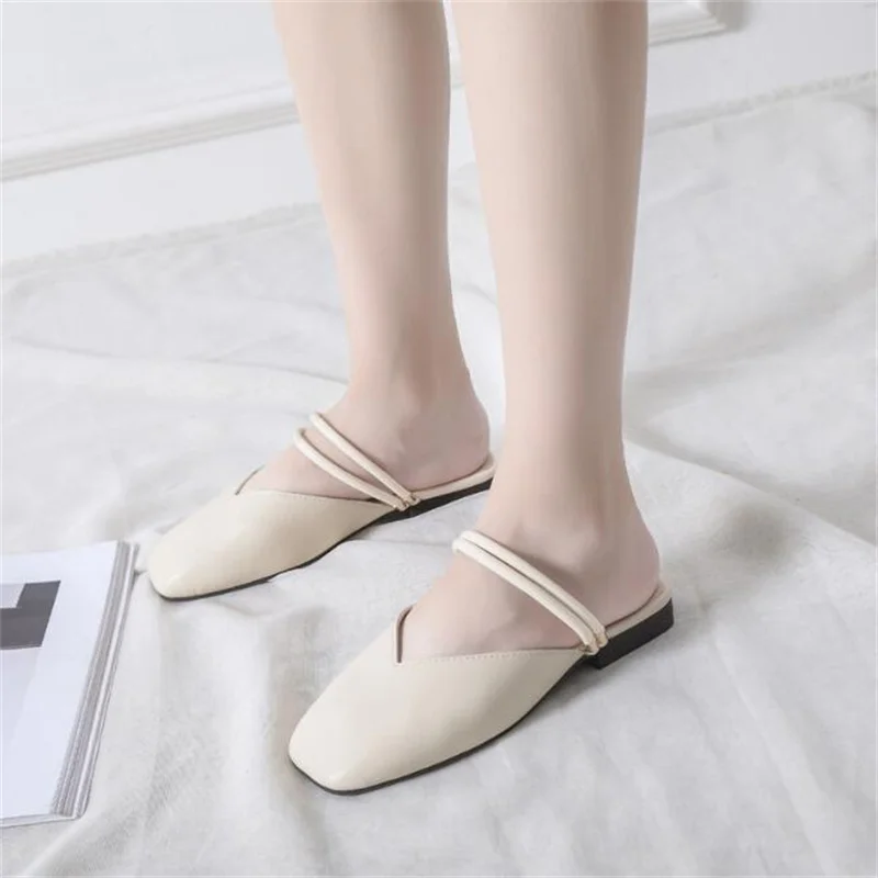 

Женские полутапочки Baotou, летняя одежда, туфли Muller, новинка 2022, сандалии с металлической пряжкой на плоской подошве, сандалии