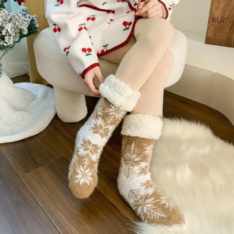 

Christmas Snowflake Pattern Slipper Socks for Women Winter Thermal Fuzzy Socks Fleece Lining Non-Slip Socks Grip Socks