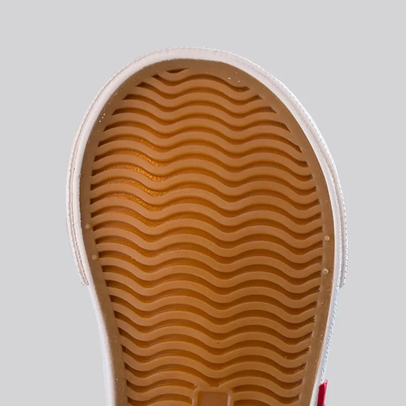 Рисунок 6 - Детская обувь Babaya