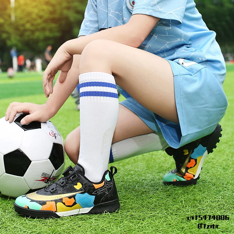 Soccer Shoes Kids Quality Teenagers Football Boots Boy Child Cleats Grass Training Match Sneakers