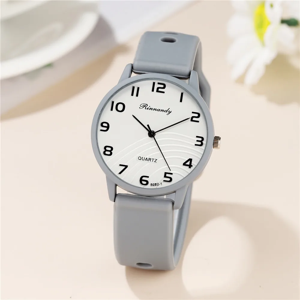 Moda Señora Hot Sales Relojes Ocio Gris Digital Simple Mujeres Reloj de Cuarzo Deportes Correa de Silicona Señoras Reloj de pulsera