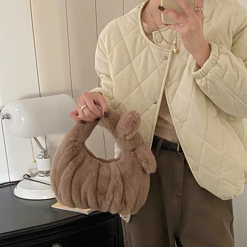 Autumn-Winter Plush Cloud Clutch Women's Solid Color Wrinkled Tote, Multi-Functional Faux Fur Square Purse for Casual & Evening