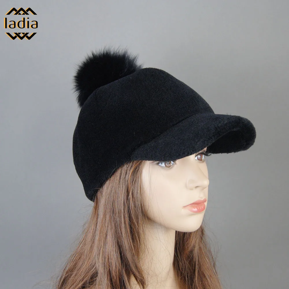 Autumn Winter Women Lamb Fur Caps Thicken Warm Solid Baseball Cap Female Velvet Kpop Gorras Fashion Wild Peaked Hat baseball cap