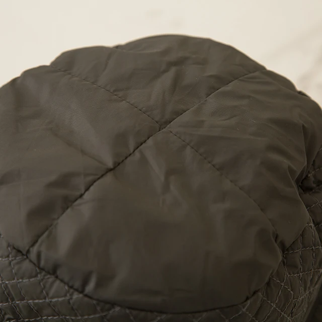 방풍과 따뜻한 면화 어부 모자